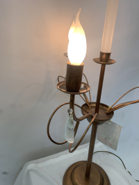 Tischlampe Nagar mit Glasbehang